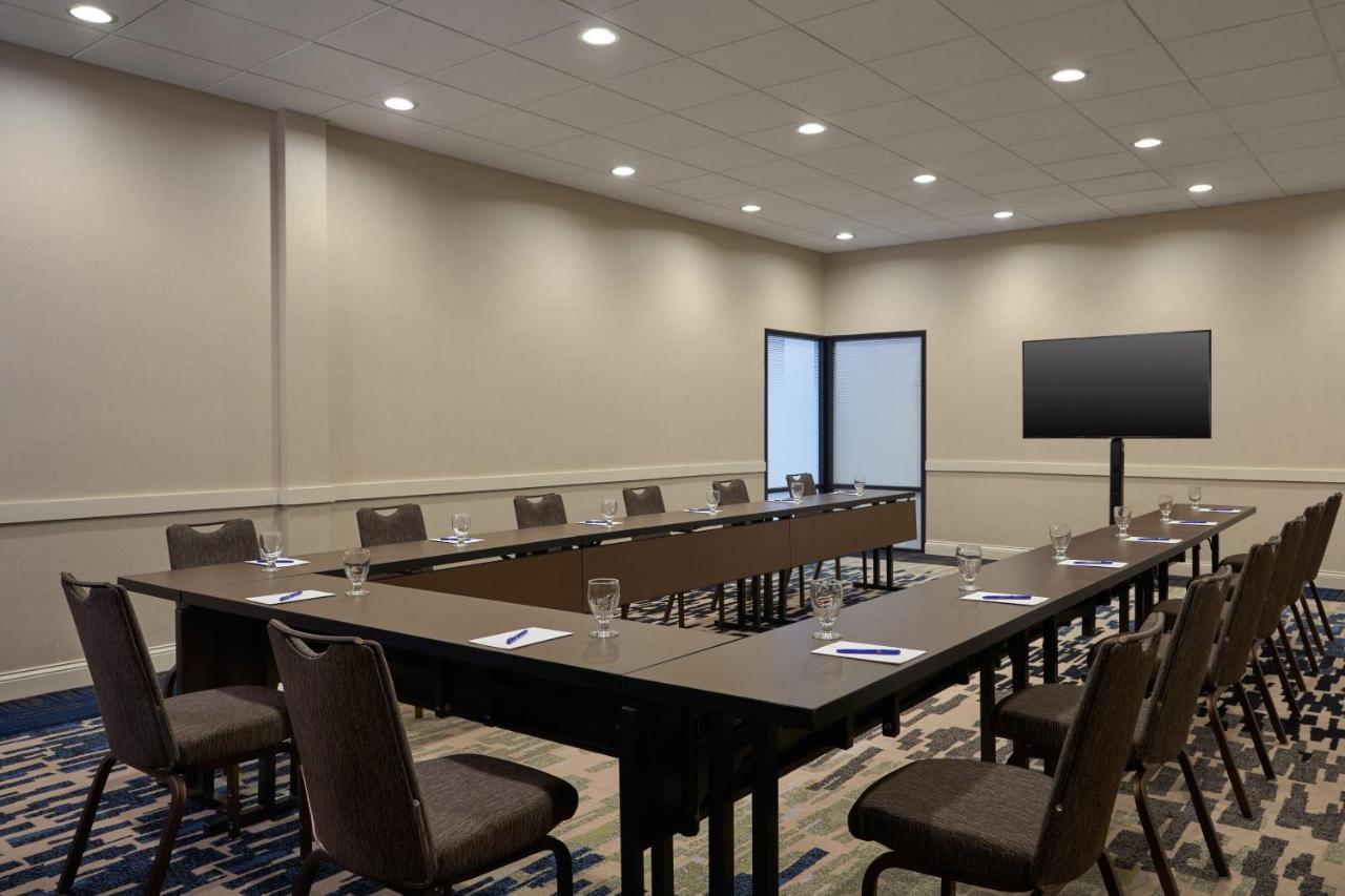 Delta Hotels By Marriott Minneapolis Northeast Kültér fotó