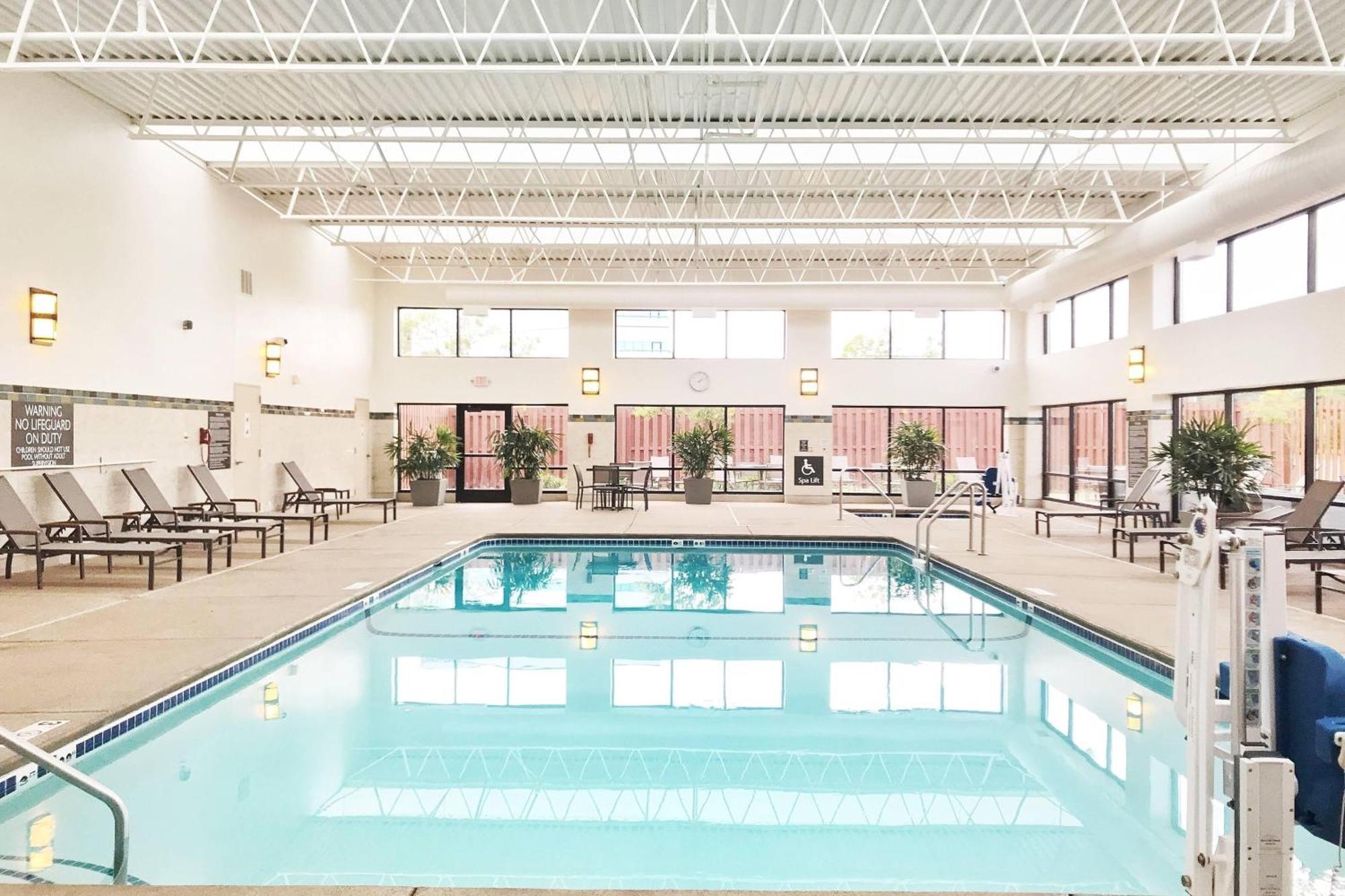 Delta Hotels By Marriott Minneapolis Northeast Kültér fotó